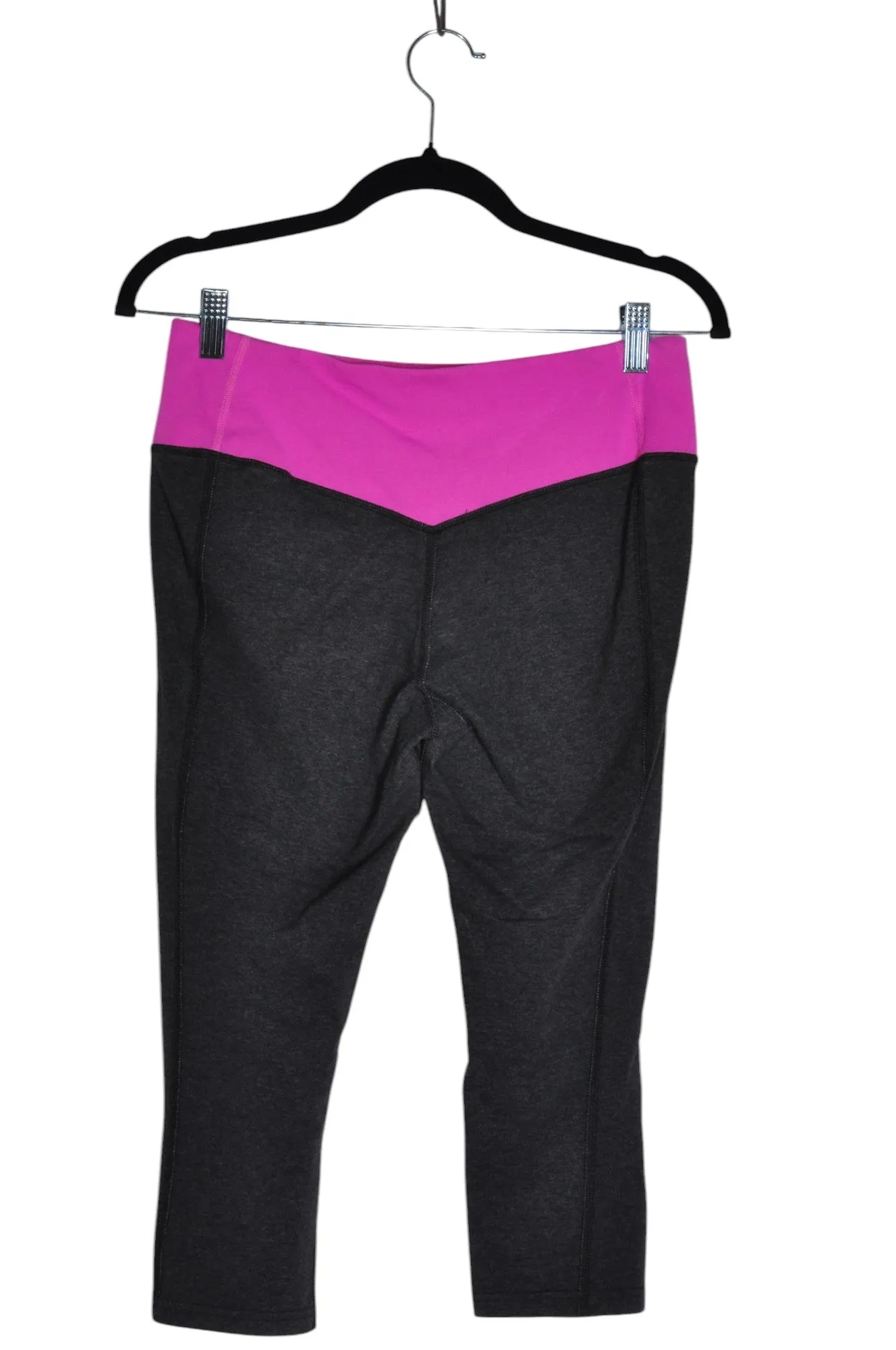 NIKE Women Activewear Leggings Regular fit in Black - M
