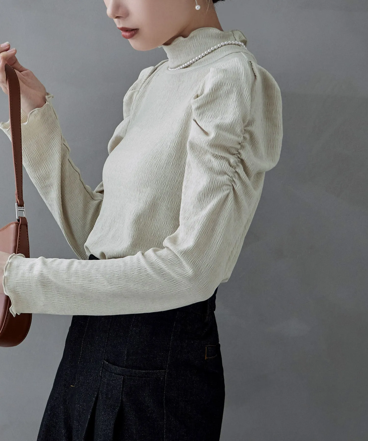 Power shoulder mellow tops