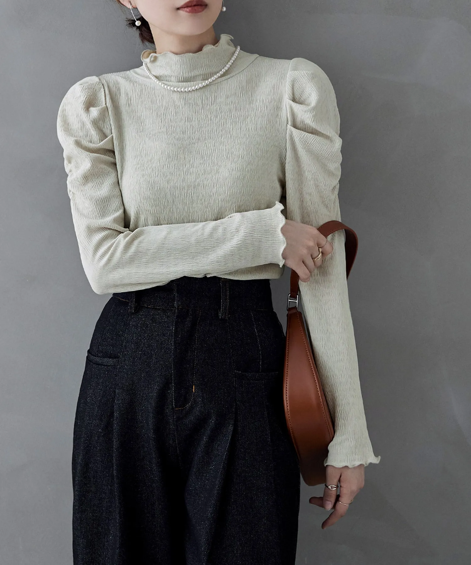 Power shoulder mellow tops