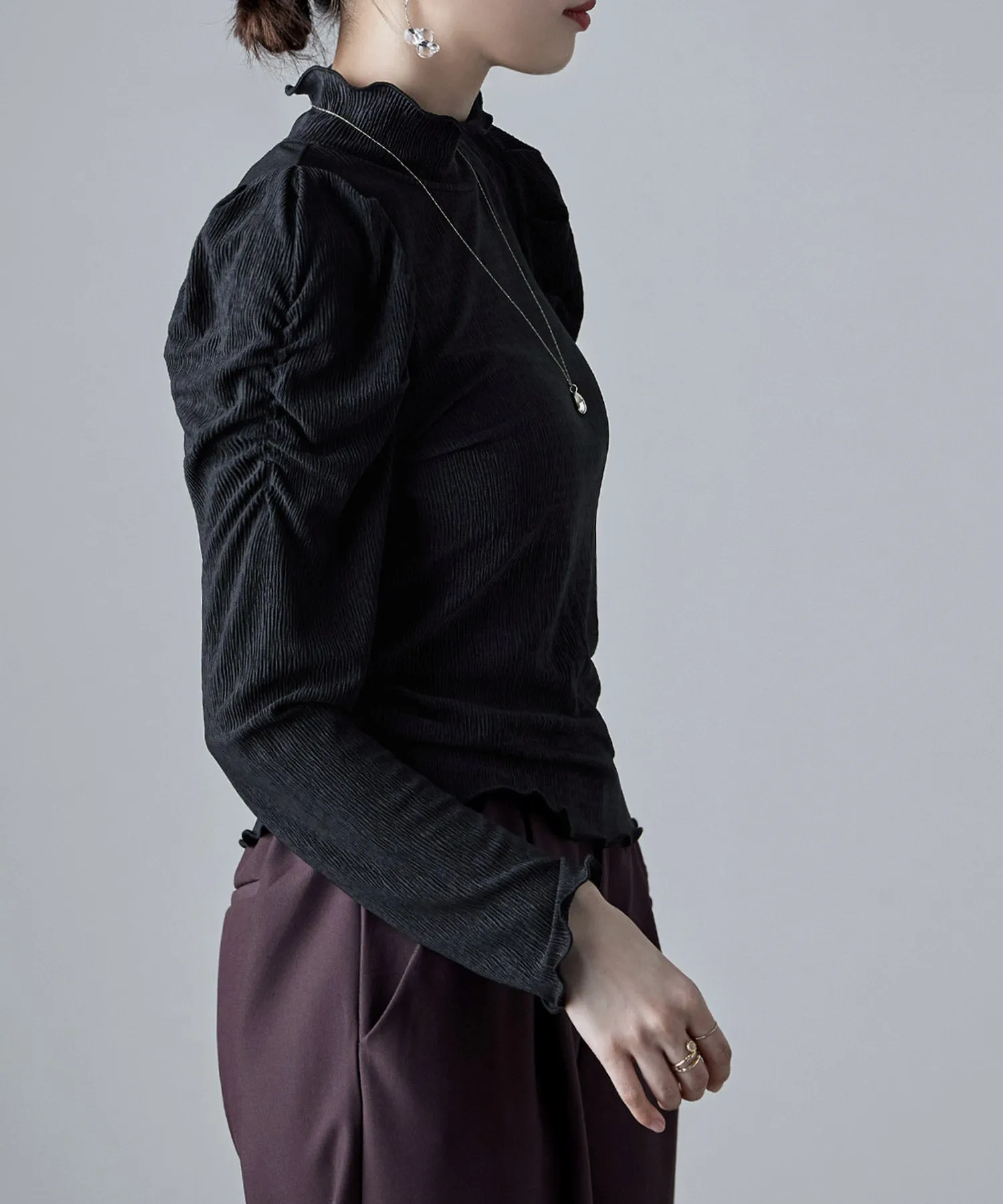 Power shoulder mellow tops