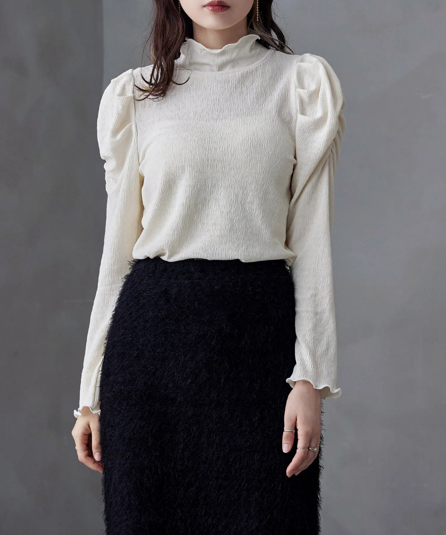 Power shoulder mellow tops